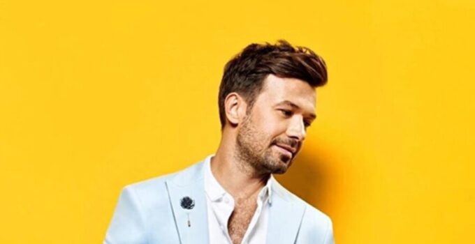 YALIN, 20’NCİ SANAT YILINI BEŞİKTAŞ STADYUMU’NDA SEVENLERİYLE KUTLAYACAK