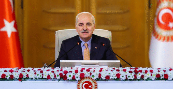 TBMM BAŞKANI KURTULMUŞ’TAN YENİ ANAYASA VE 2026 BÜTÇESİ AÇIKLAMASI