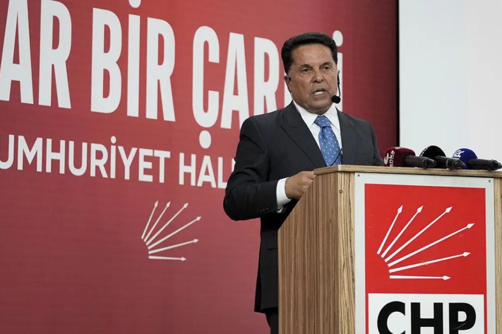 ESENYURT BELEDİYE BAŞKANI AHMET ÖZER TAHLİYE EDİLDİ