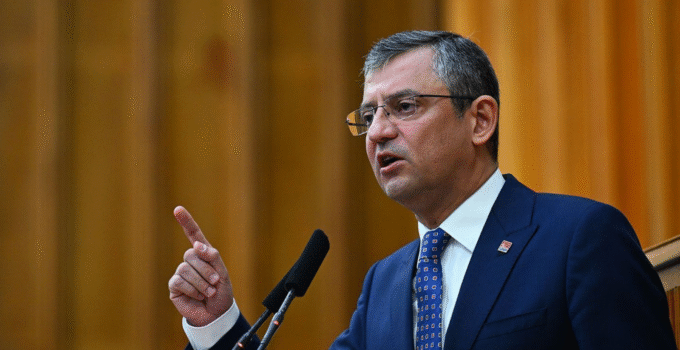 CHP GENEL BAŞKANI ÖZGÜR ÖZEL HAKKINDA SORUŞTURMA BAŞLATILDI