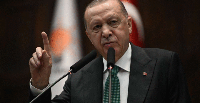 CUMHURBAŞKANI ERDOĞAN: “ONLAR YALAN ÜRETİYOR, BİZ GÜNDE 550 KONUT İNŞA EDİYORUZ”