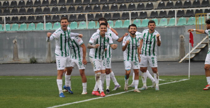 FDM YAPI EREĞLİSPOR DENİZLİ’DE ZİRVEYE UÇTU!