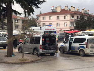 EREĞLİ’DE PAZAR YERİNDE TAŞLI SOPALI KAVGA: 5 YARALI