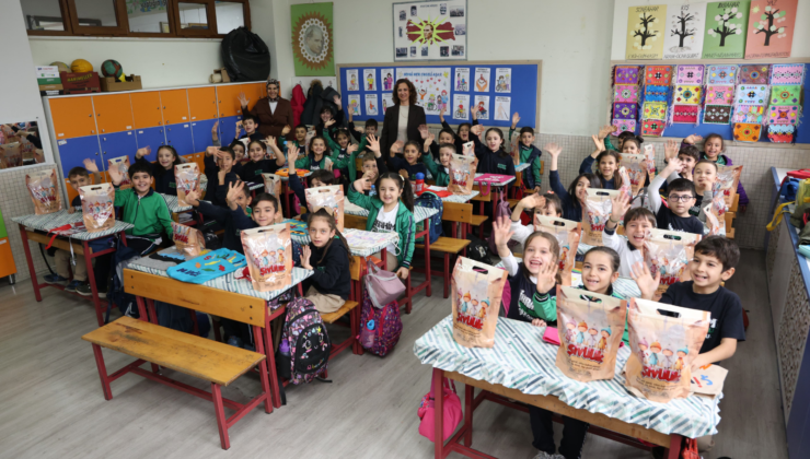 BAŞKAN ALTAY 31 İLÇEDEKİ 220 BİN ÇOCUĞA ŞİVLİLİK MUTLULUĞU YAŞATTI