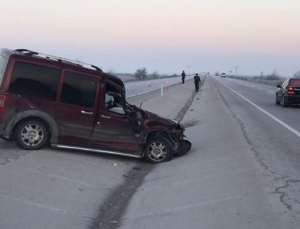 EREĞLİ’DE HAFİF TİCARİ ARAÇ TAKLA ATTI: SÜRÜCÜ YARALANDI