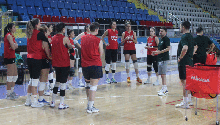 FDM YAPI EREĞLİ BELEDİYESPOR, AFYON BELEDİYE YÜNTAŞ MAÇINA KİLİTLENDİ!