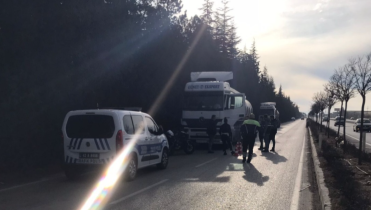 EREĞLİ’DE KORKUNÇ KAZA: TANKERDEN İNDİ, SERVİS ARACI ÇARPTI