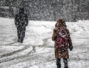 EREĞLİ’DE KAR VE SOĞUK ALARMI: OKULLAR 1 GÜN TATİL EDİLDİ