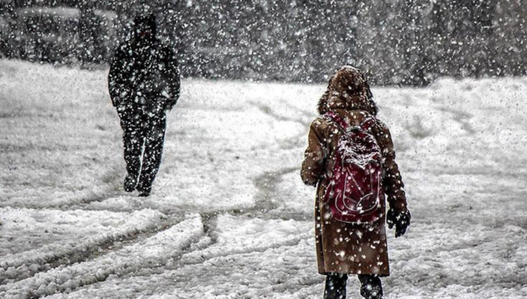 EREĞLİ’DE KAR VE SOĞUK ALARMI: OKULLAR 1 GÜN TATİL EDİLDİ