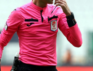 SÜPER KUPA YARI FİNAL MAÇLARININ HAKEMLERİ AÇIKLANDI