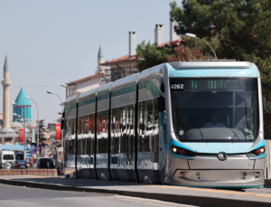 BAŞKAN ALTAY: “TÜRKİYE’NİN EN UCUZ ÖĞRENCİ ULAŞIMI KONYA’DA”
