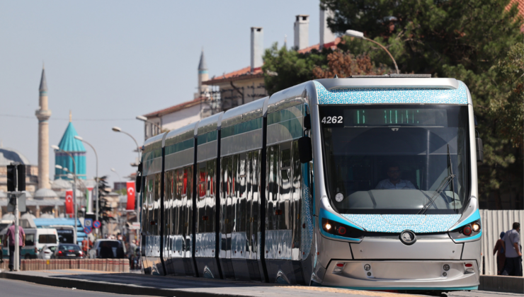 BAŞKAN ALTAY: “TÜRKİYE’NİN EN UCUZ ÖĞRENCİ ULAŞIMI KONYA’DA”