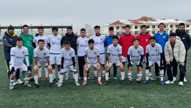 EREĞLİ YEŞİLYURTSPOR U-18 TAKIMI TÜRKİYE ŞAMPİYONASI PLAY-OFF’LARINDA