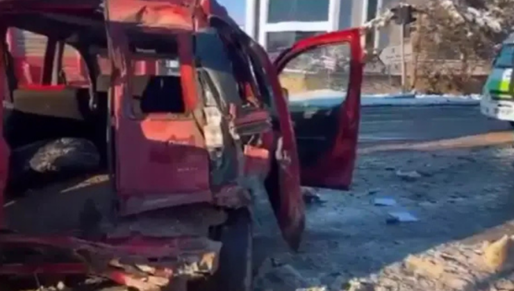 EREĞLİ’DE KIRMIZI IŞIK KAZASI: 2 YARALI