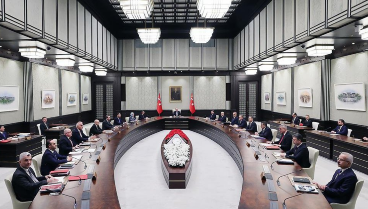 CUMHURBAŞKANLIĞI KABİNESİNDE DEĞİŞİKLİK