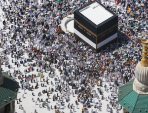 KONYA BÜYÜKŞEHİR BELEDİYESİ’NDEN EMEKLİYE UMRE MÜJDESİ