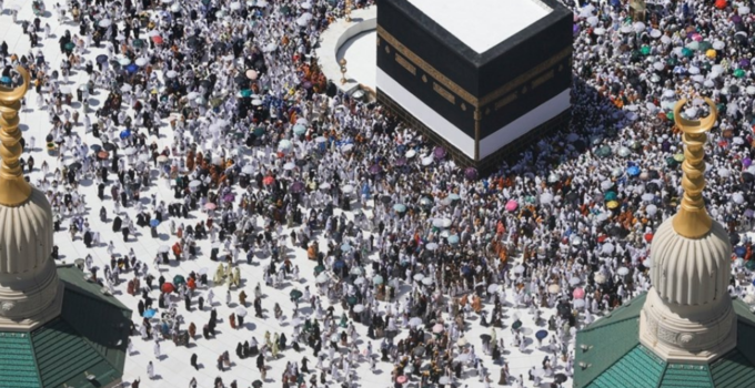 KONYA BÜYÜKŞEHİR BELEDİYESİ’NDEN EMEKLİYE UMRE MÜJDESİ