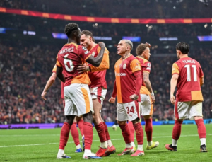 GALATASARAY’DAN DEVLER LİGİ’NDE TARİHİ GALİBİYET