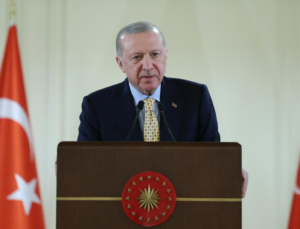 CUMHURBAŞKANI ERDOĞAN: “TÜRKİYE GÜVENLİĞİ İÇİN SINIRLARI ÖTESİNDE HER TÜRLÜ ADIMI ATAR”