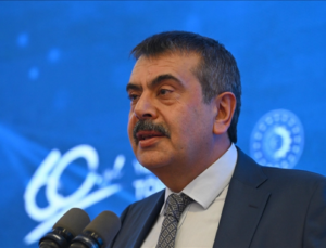 BAKAN TEKİN’DEN 10 BİN ÖĞRETMEN ATAMASI AÇIKLAMASI