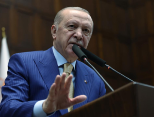 CUMHURBAŞKANI ERDOĞAN’DAN SERT ÇIKIŞ: “LAİKLİK KAVRAMININ ARKASINA SAKLANMAKTAN VAZGEÇİN”