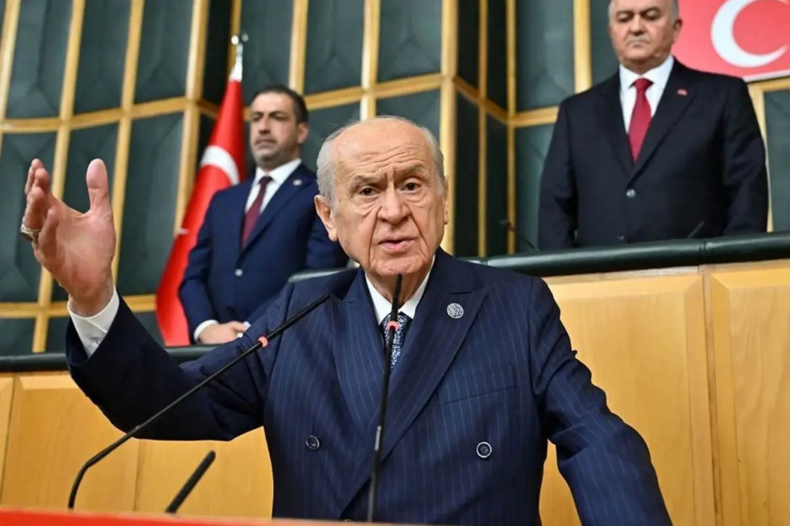 MHP LİDERİ BAHÇELİ: “ÖCALAN UMUDA, DEMİRTAŞ YUVASINA DÖNMELİ”