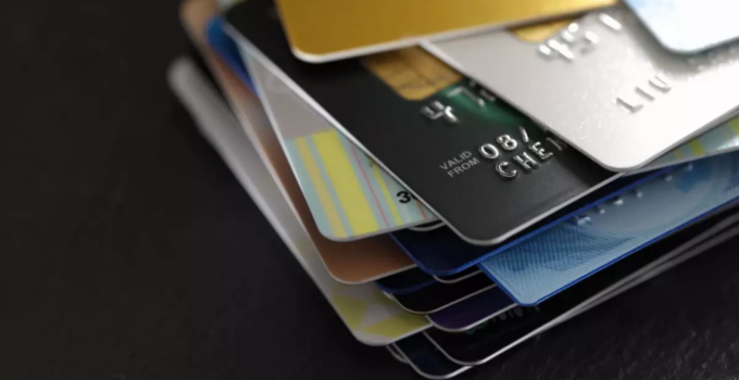 KREDİ KARTI KULLANANLAR DİKKAT! YENİ LİMİT DÜZENLEMESİ İÇİN SÜRE DOLUYOR