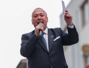 UŞAK BELEDİYE BAŞKANI ÖZKAN YALIM’A RÜŞVET VE YOLSUZLUK OPERASYONU