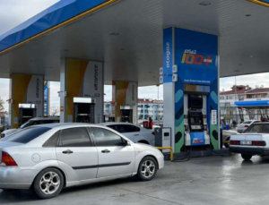 BENZİNE BU GECE ZAM GELİYOR: EŞEL MOBİL SİSTEMİ DEVREDE