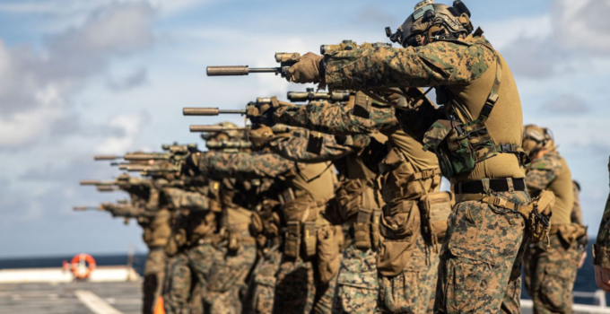 ABD’DEN ORTA DOĞU’YA DEV SEVKİYAT: KARA SAVAŞI SENARYOLARI GÜNDEMDE