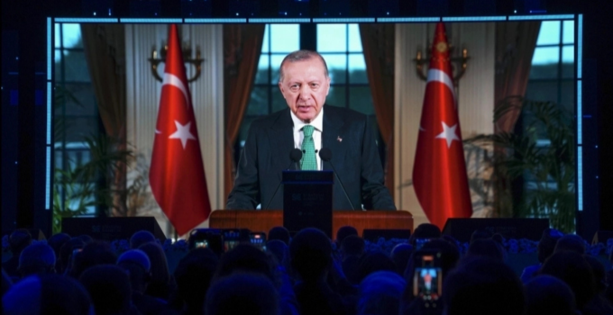 STRATCOM ZİRVESİ’NDE ERDOĞAN’DAN “HAKİKAT” VE “KÜRESEL ADALET” MESAJI