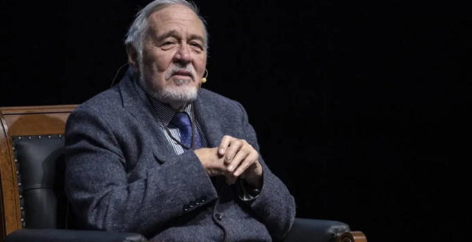 TARİHÇİ İLBER ORTAYLI ENTÜBE EDİLDİ