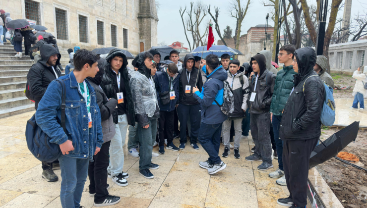 BAŞKAN ALTAY: “GENÇ SEYYAH PROJEMİZLE BU YIL 25.920 ÖĞRENCİMİZİ DAHA İSTANBUL İLE BULUŞTURACAĞIZ”