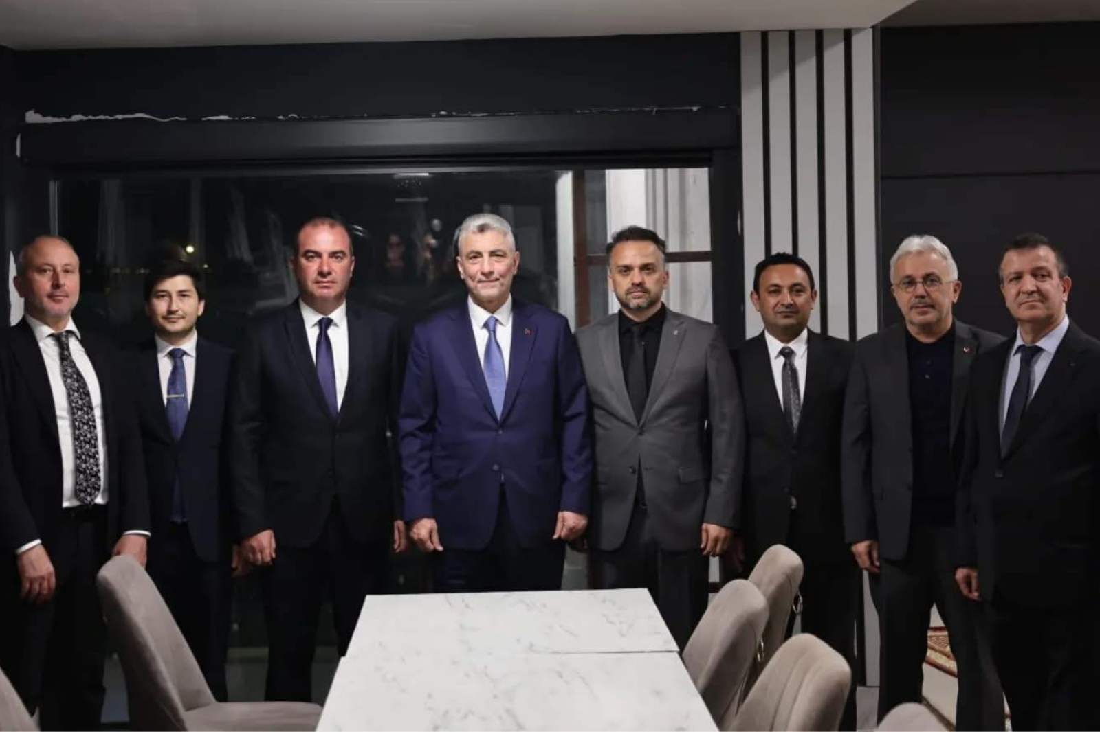 TİCARET BAKANI ÖMER BOLAT’A EREĞLİ HEYETİNDEN ÇIKARTMA