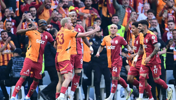 GALATASARAY ANFIELD DEPLASMANINDA TARİH YAZMAYA ÇIKIYOR
