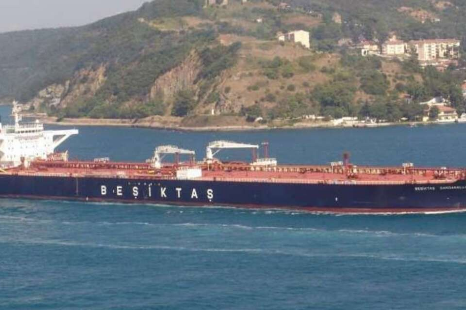 TÜRK ŞİRKETİNE AİT “ALTURA” TANKERİ VURULDU