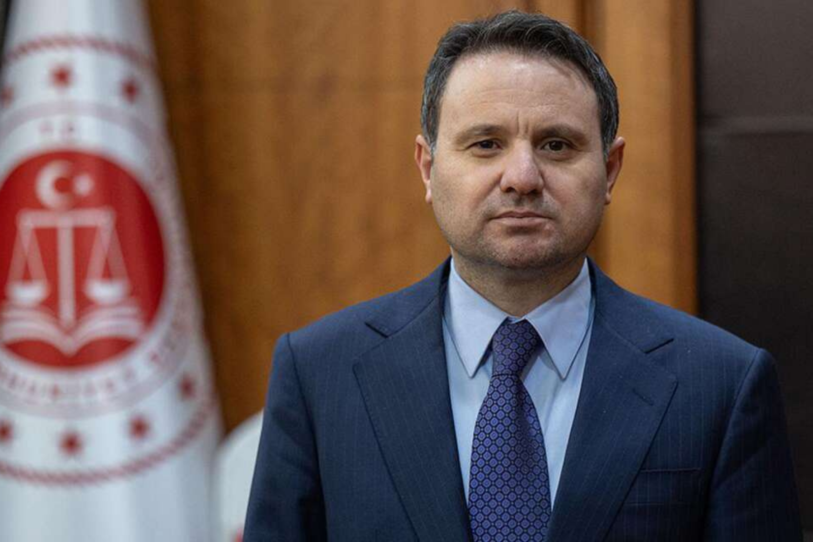 ADALET BAKANI AKIN GÜRLEK’TEN ÖZGÜR ÖZEL’İN İDDİALARINA YANIT: MAL VARLIĞINI AÇIKLADI