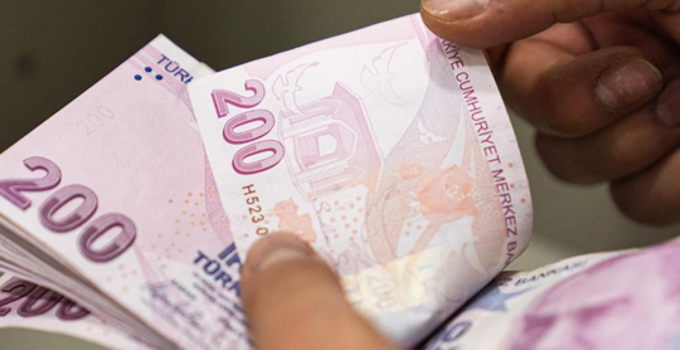 EMEKLİNİN BAYRAM İKRAMİYESİ VE MAAŞ MESAİSİ BAŞLADI