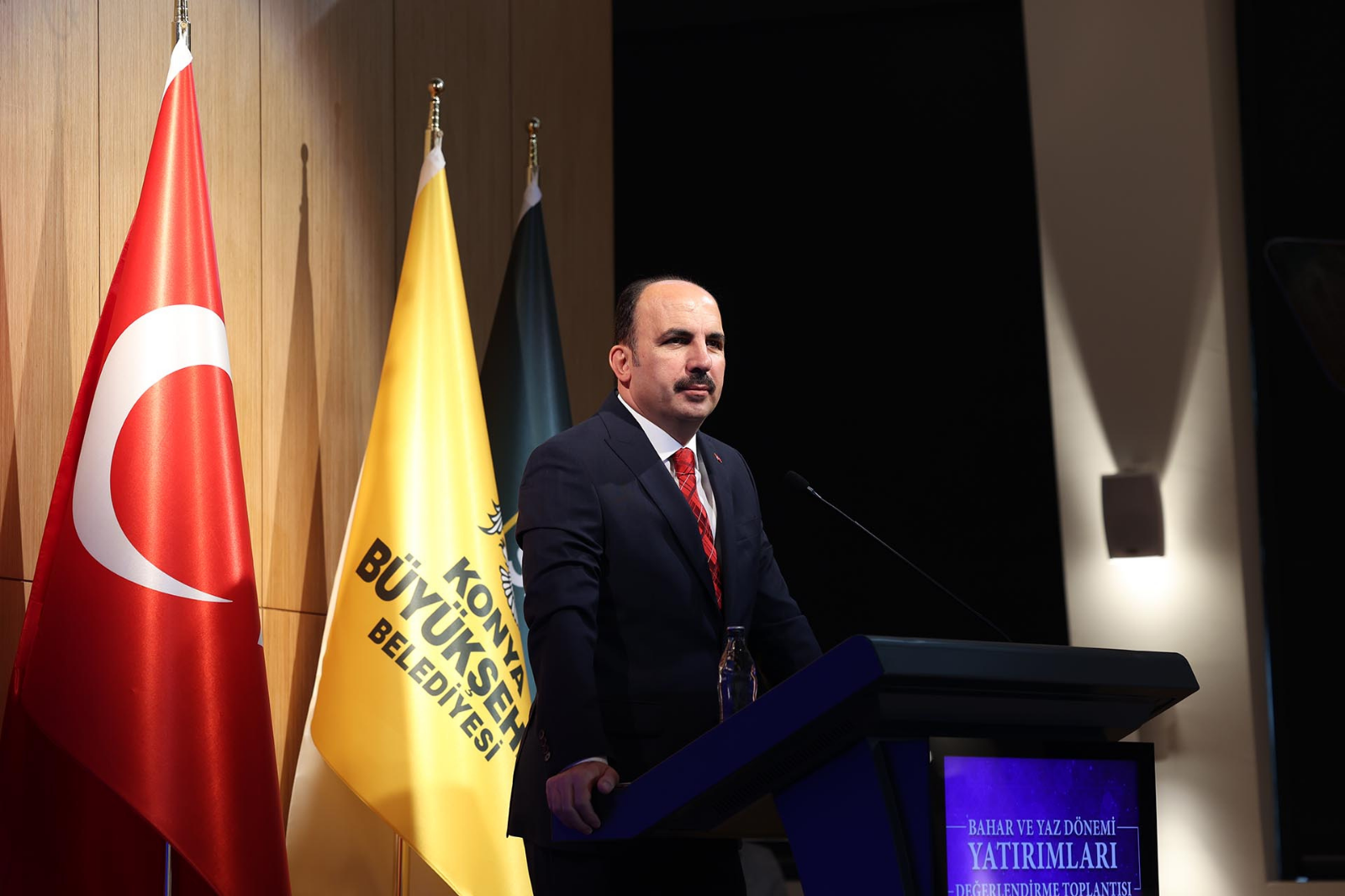 KONYA BÜYÜKŞEHİR’DEN ÖĞRENCİLERE MİLYONLUK DESTEK