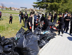 GELECEĞİN KORUYUCULARI SAHADA: EREĞLİ’DE SIFIR ATIK SEFERBERLİĞİ
