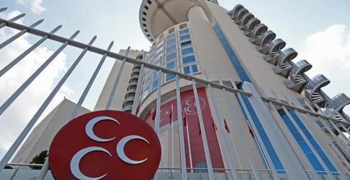 MHP’DE İSTANBUL İL VE 39 İLÇE TEŞKİLATI FESHEDİLDİ