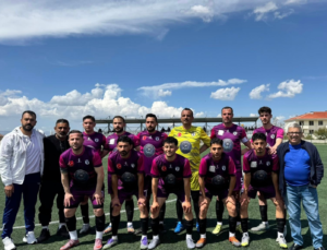 EREĞLİ YEŞİLYURTSPOR’DAN GOL DÜELLOSU: KARABAĞ GENÇLERBİRLİĞİ’Nİ 4-3’LE GEÇTİLER!