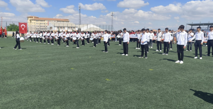 EREĞLİ’DE 19 MAYIS ATATÜRK’Ü ANMA, GENÇLİK VE SPOR BAYRAMI COŞKUYLA KUTLANDI