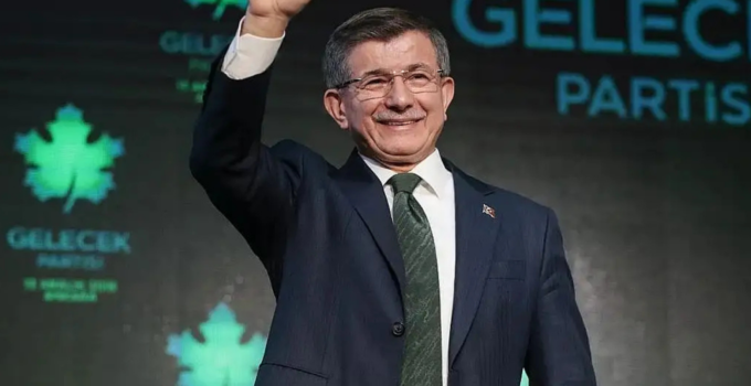 AHMET DAVUTOĞLU AÇIKLADI! GELECEK PARTİSİ KAPANIYOR