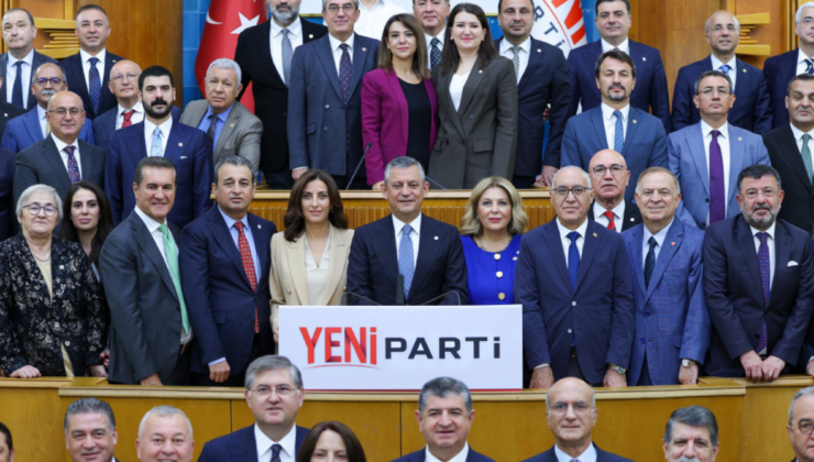 200’ÜN ÜZERİNDE BELEDİYE BAŞKANI CHP’DEN İSTİFA ETTİ: YENİ PARTİ’YE KATILIYORLAR