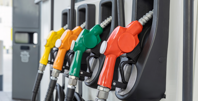 AKARYAKITTA TABELA YİNE DEĞİŞİYOR! MOTORİNE ZAM GELİYOR