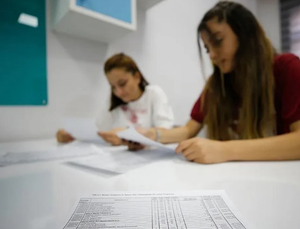 ÜNİVERSİTE KAYIT MARATONU BAŞLADI: ELEKTRONİK KAYITLAR İÇİN SON GÜN 26 AĞUSTOS