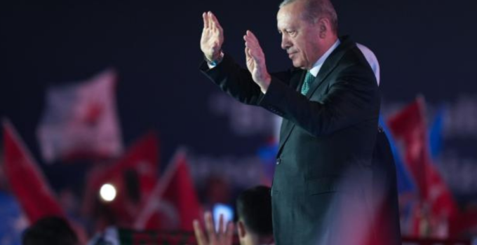 CUMHURBAŞKANI ERDOĞAN: “TÜRKİYE İÇİN AŞKLA ÇALIŞMAYI SÜRDÜRECEĞİM”