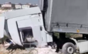 EREĞLİ’DE TIR ŞARAMPOLE YUVARLANDI: 2 YARALI