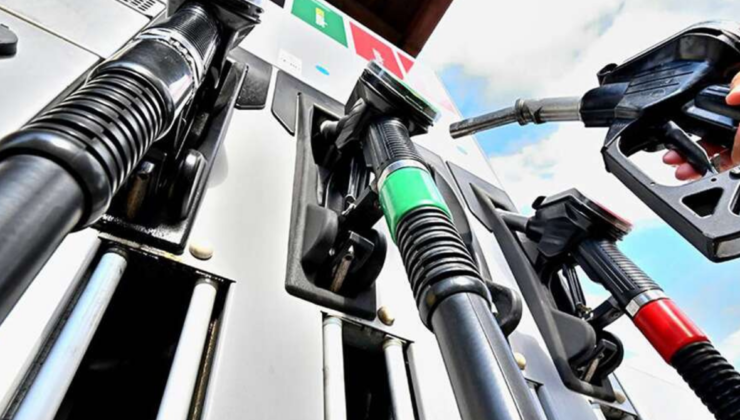 BENZİN VE MOTORİNE BEKLENEN ZAMLAR İPTAL EDİLDİ